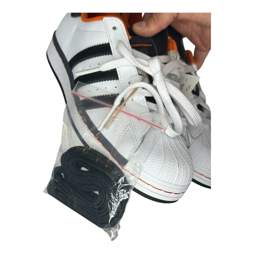 Adidas White and Black Retro Sneakers - Picture 6 of 9